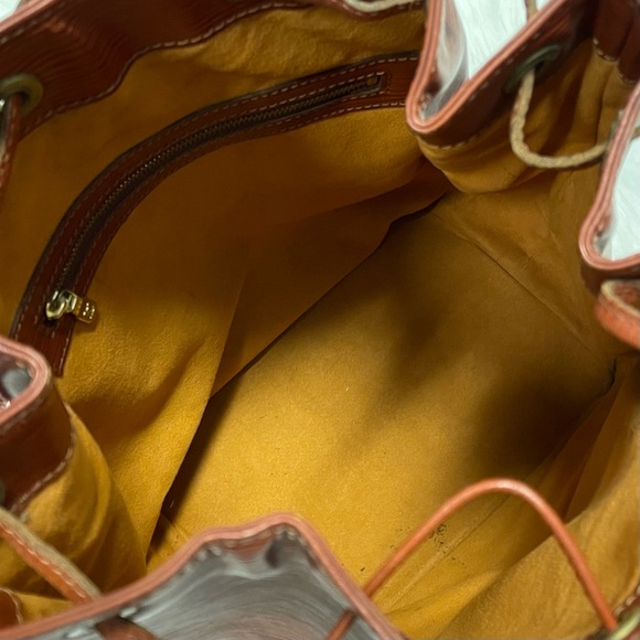 Vintage Louis Vuitton Epi Noe - Picture 11 of 11